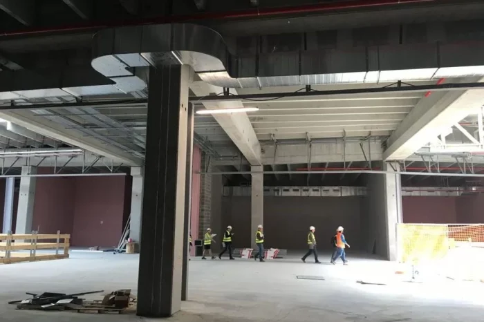 Construction supervision at the Adigeo shopping center, Verona (Italy)